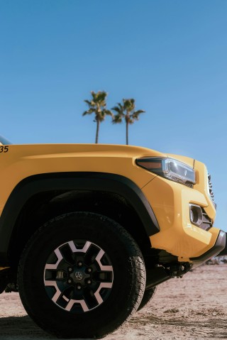 车内异味如何处理？怎么去除车内霉味？