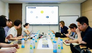 科技驱动全球布局！新希望海外饲料剑指400万吨新增量，锻造“第三增长极”