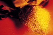 跟风追涨黄金容易踩坑吗？