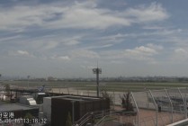 波音787再出状况 日本一客机着陆后“抛锚”