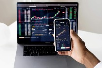 如何理解养老金的经济保障功能？养老金在经济体系中有何意义？