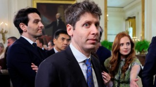 报道：谷歌步步紧逼 OpenAI拉响红色警报以突击式提升ChatGPT