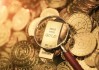 如何分析贵金属价值的影响因素？这些因素如何相互作用？