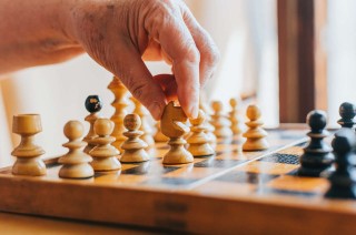 如何计算社保的养老金？社保养老金的计算方法有哪些影响因素？