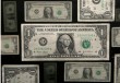 如何理解金融期权合约的条款和风险？这些条款和风险如何影响投资决策？