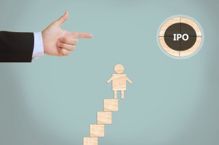 如何理解股票涨停的相关因素？股票涨停与哪些市场因素有关？