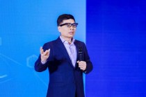 周云杰：重构与链接