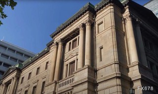 欧盟外交官：欧盟考虑暂停定于4月15日针对美国关税的反制措施，为期90天