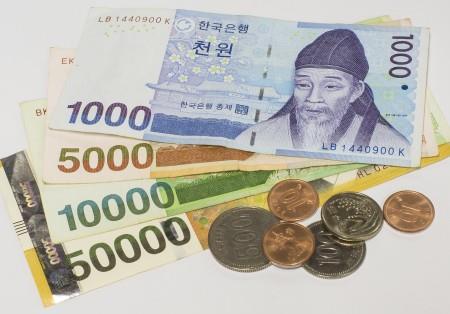 韩元汇率跌破1480韩元兑换1美元 为2009年以来最低  第1张