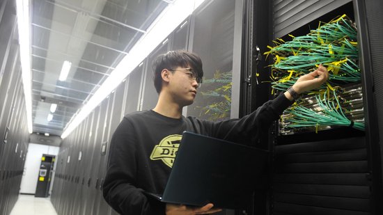 自建低成本生成式人工智能的热潮才刚刚开始  第1张