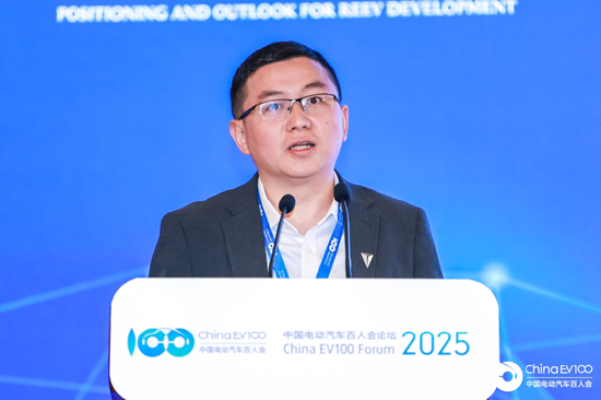 深蓝汽车杜长虹：未来增程将迎来“小增程大电池”时代  第1张