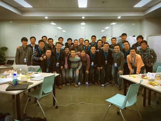 无声的灌溉:小微金融里的韧性中国 第5张 无声的灌溉:小微金融里的韧性中国 第5张