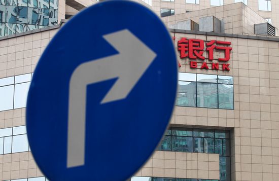 如何推动产业实现转型发展？产业转型的路径和方向是什么？  第1张