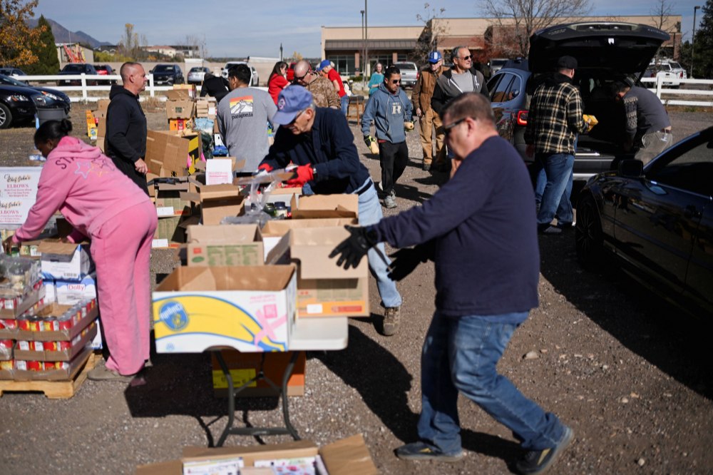 政府关门四十天,海湖庄园“歌舞升平” 第2张 政府关门四十天,海湖庄园“歌舞升平” 第2张