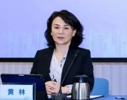 兴业银行中层调整 多位分行干部获提任 第3张 兴业银行中层调整 多位分行干部获提任 第3张